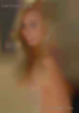 I am fun housewives in Covina , slim and love working out.